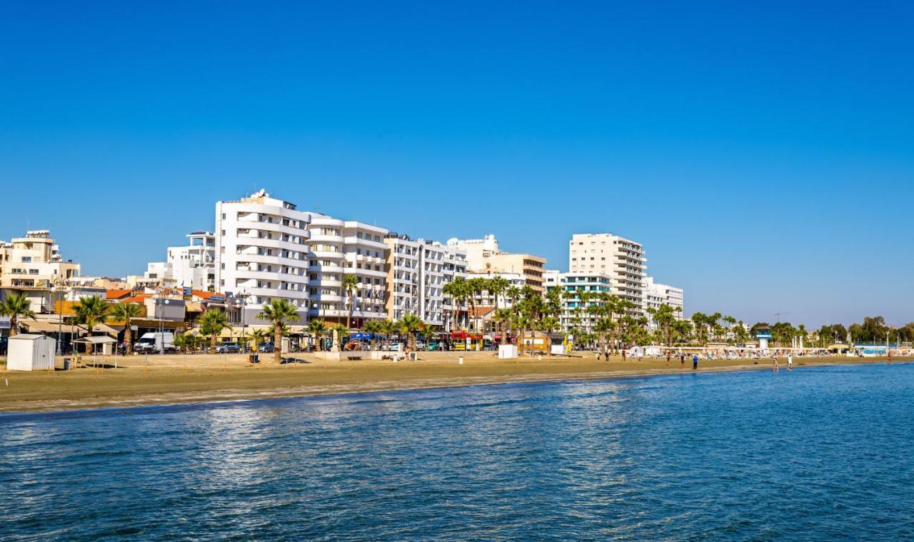 Promenade Breeze City Apartment Larnaca Dış mekan fotoğraf